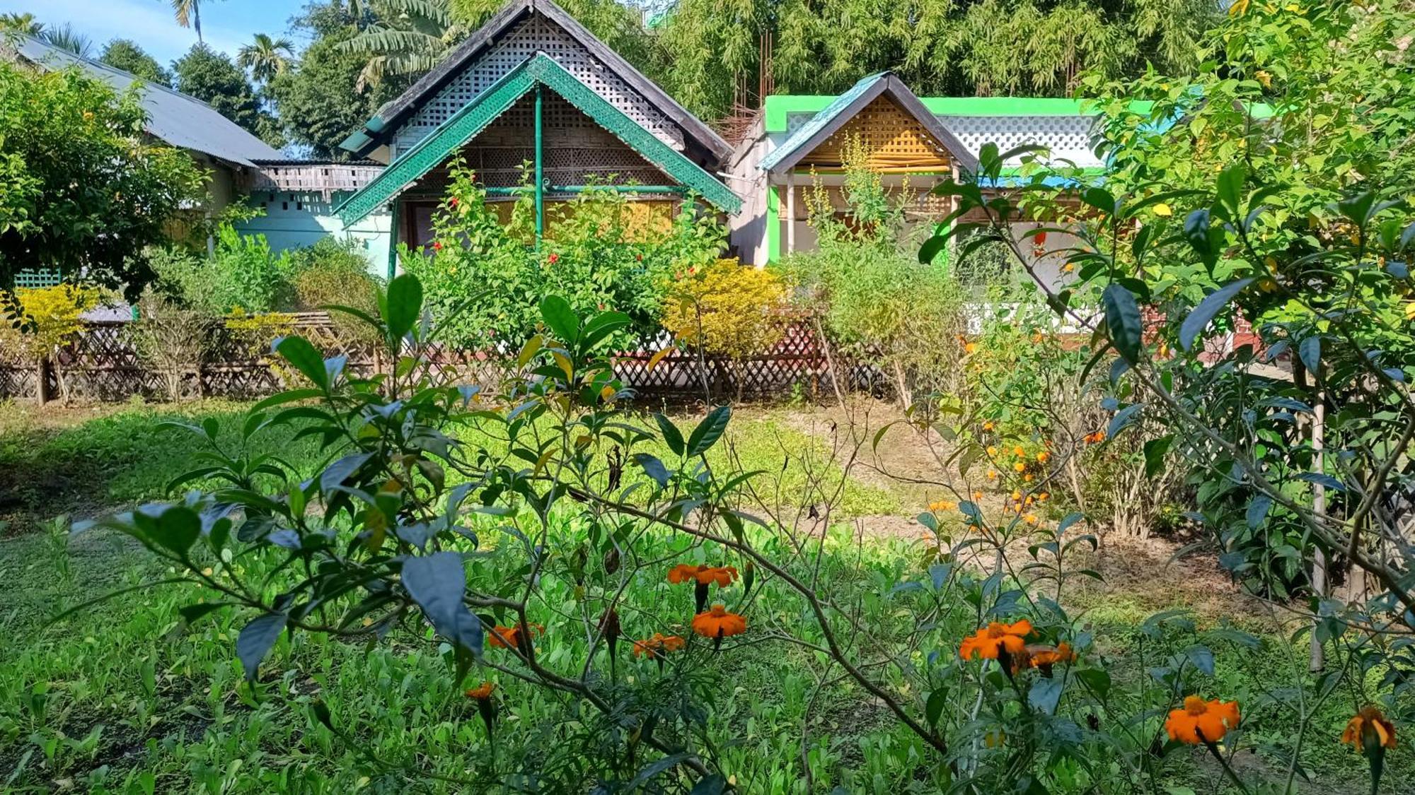 Jyoti Home Bamboo Garden Lodge Majuli Exterior foto